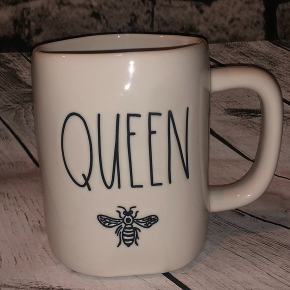 Rae Dunn Other - 2/$30 🎉🎉 NWT Rae Dunn “Queen Bee” ceramic mug